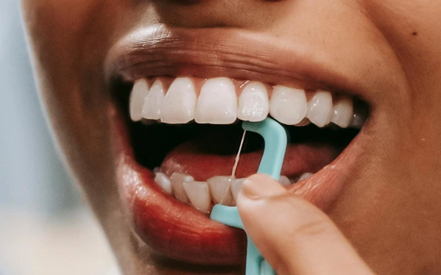 A complete guide to using dental floss to help oral healthy