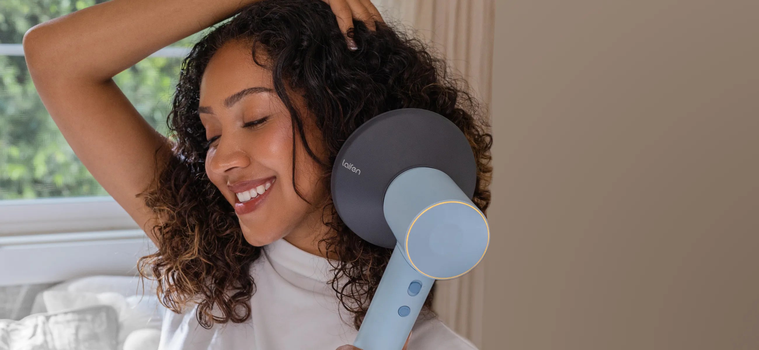 Introducing the best hair dryer for curly hair in 2024
