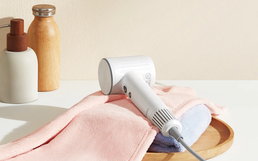 Best hair dryer for dry hair: How to choose a good blow dryer for dry frizzy hair?