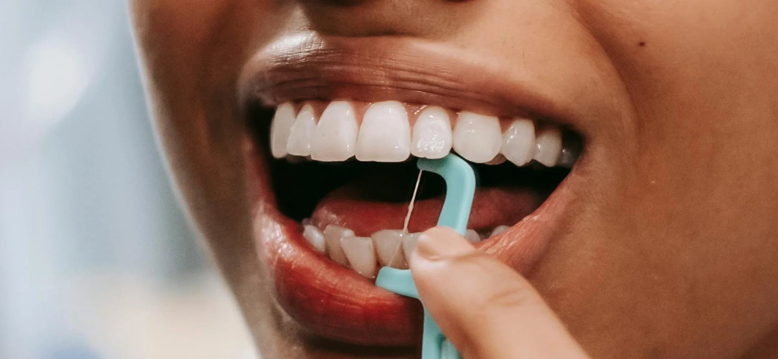 Using Spool Floss How to use dental floss? A step-by-step guide with tips – Laifen-CA