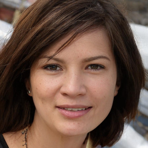 Isla Raynor | Laifen blog author