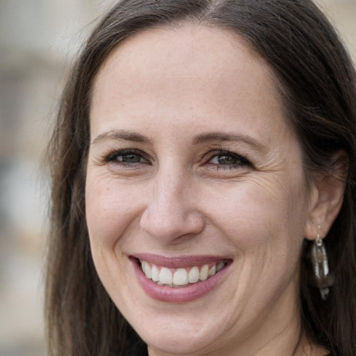 Sienna Marlowe | Laifen blog author